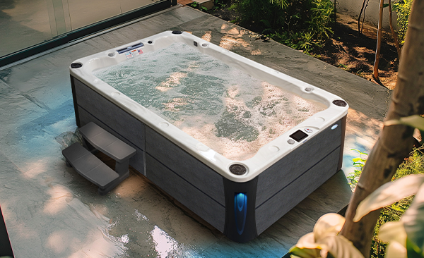 Deck Series Waldorf hot tubs for sale